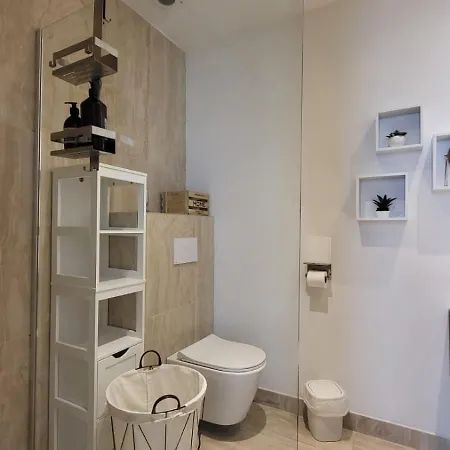 Le Nimentina - Dans Le Vieil Apartmán Antibes